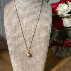 Light Pink Genuine Pearl Pendant 18k Gold Plated Stainless Steel 16” Chain